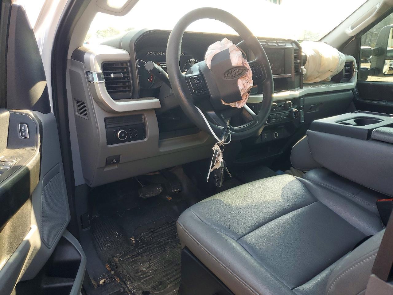 2023 Ford F350 Super Duty