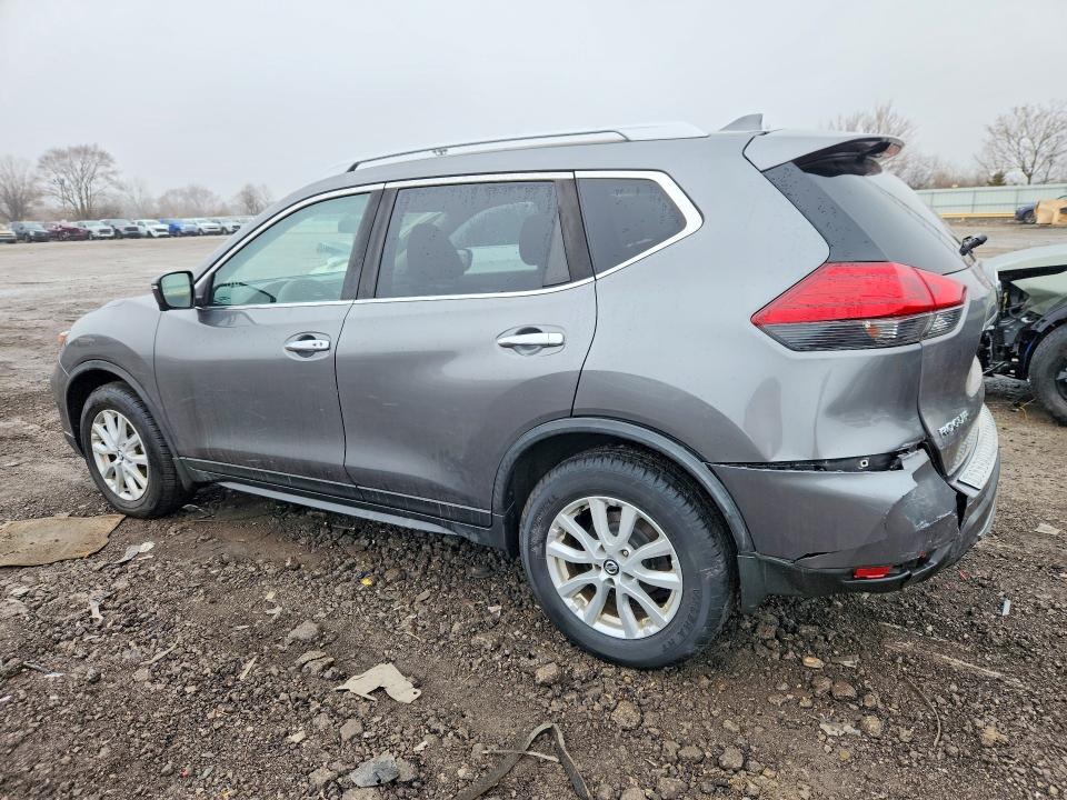 2017 Nissan Rogue sv