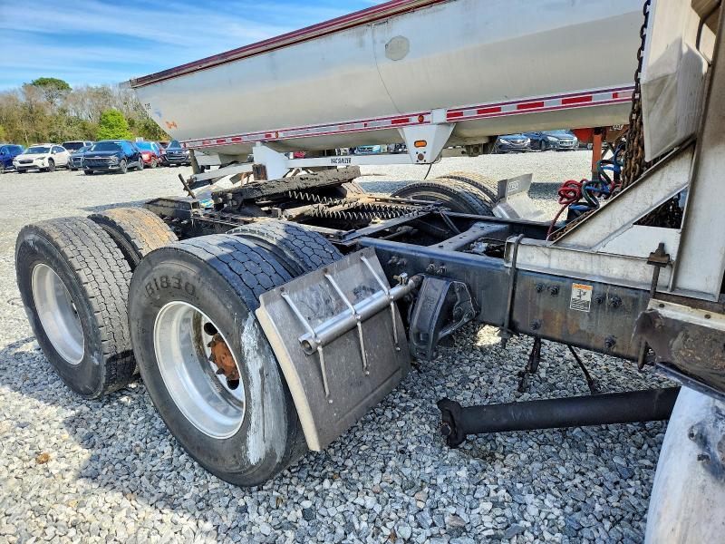 2009 Peterbilt 387 Semi Truck