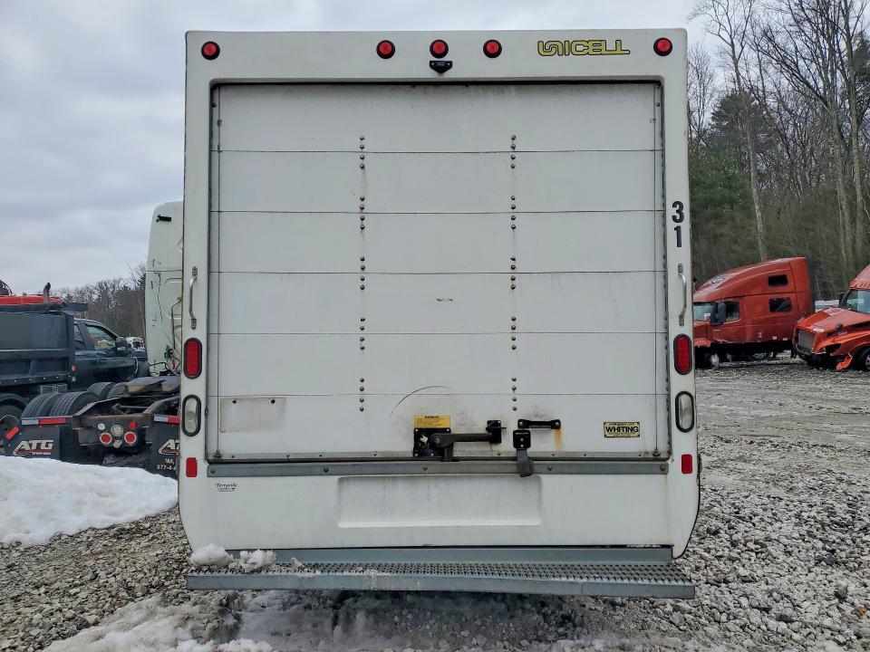 2018 Chevrolet Express Delivery Truck