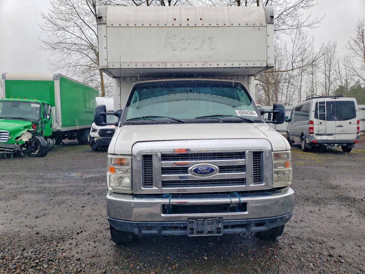 2012 Ford E350 BOX Truck