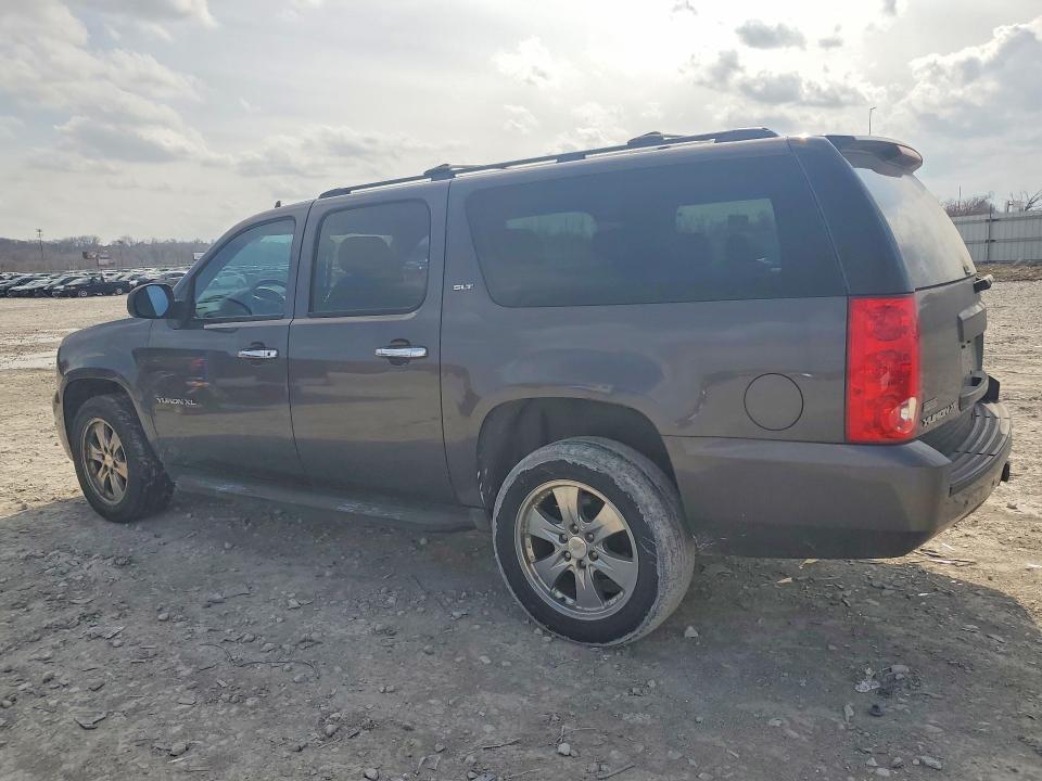 2010 GMC Yukon xl K1500 slt