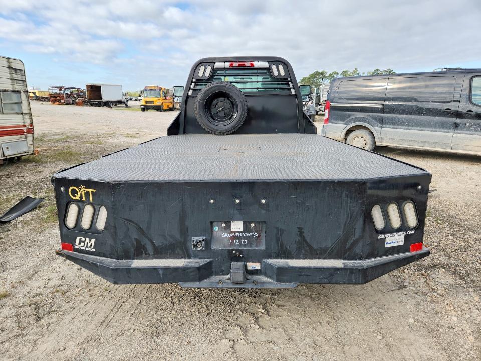 2022 GM GM515 Flatbed Truck