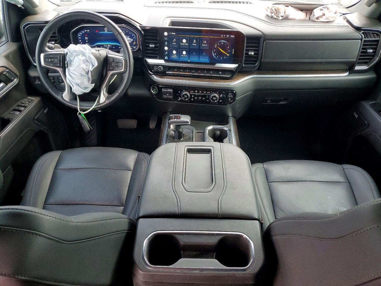 2022 Chevrolet Silverado K1500 RST