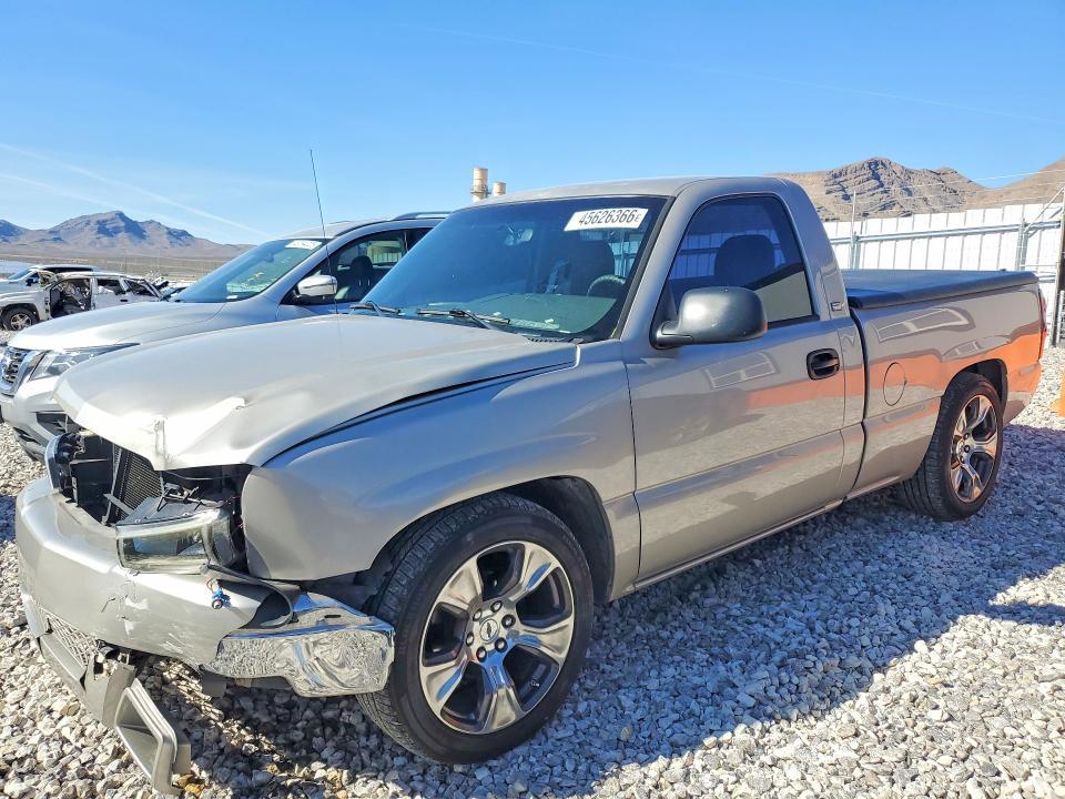 2004 Chevrolet Silverado C1500