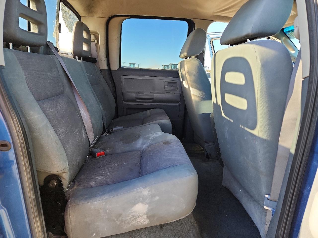 2005 Dodge Dakota Quad SLT