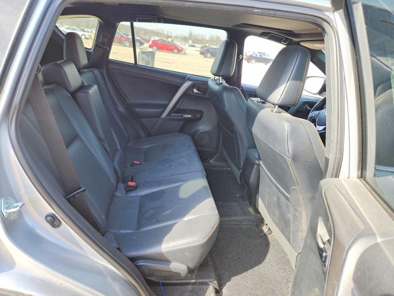 2016 Toyota Rav4 se