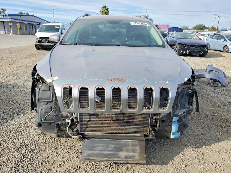 2016 Jeep Cherokee Latitude