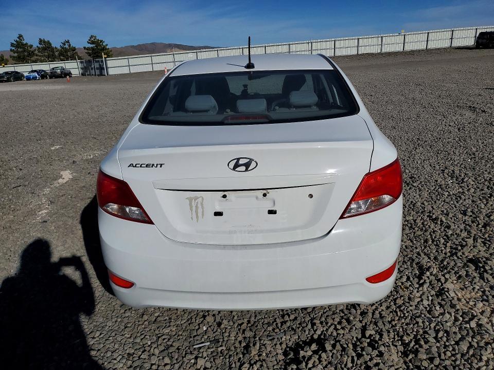 2016 Hyundai Accent se