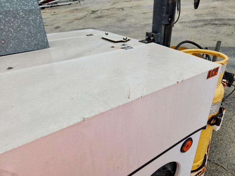 2004 Team Fenex Manhole Support Trailer