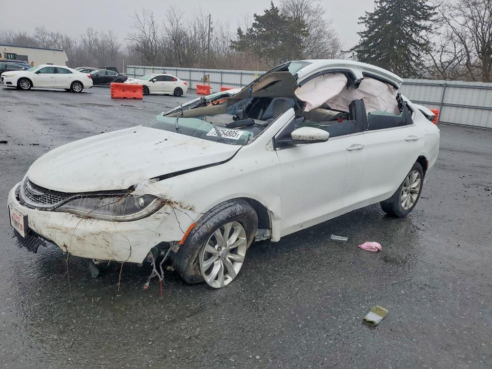 2016 Chrysler 200 c