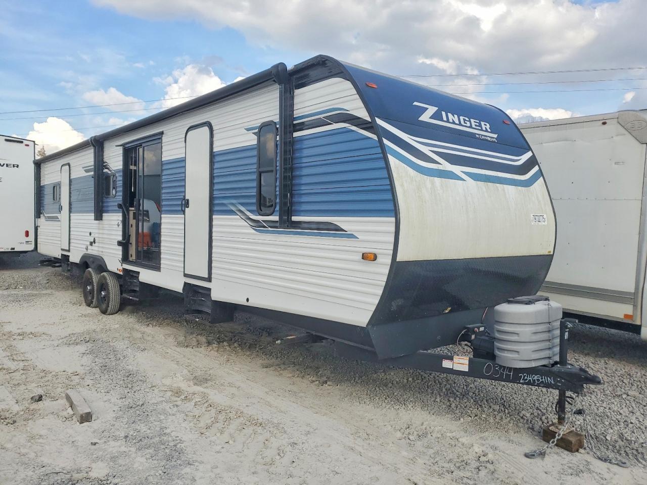 2024 Zinger ZR390DB24 Camper