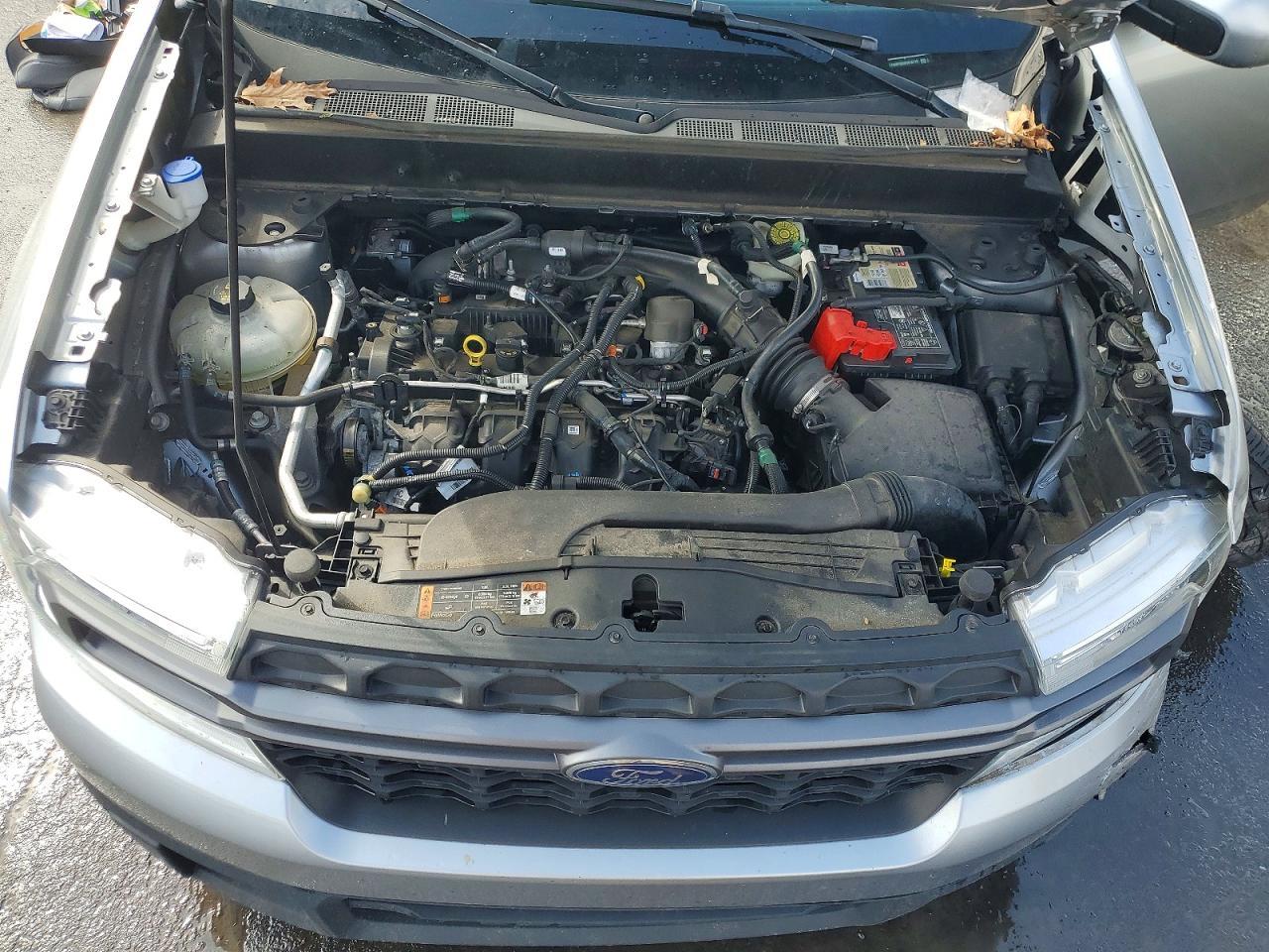 2022 Ford Maverick XL