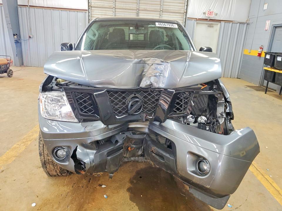2020 Nissan Frontier SV