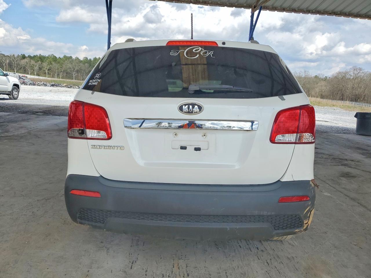 2013 KIA Sorento lx