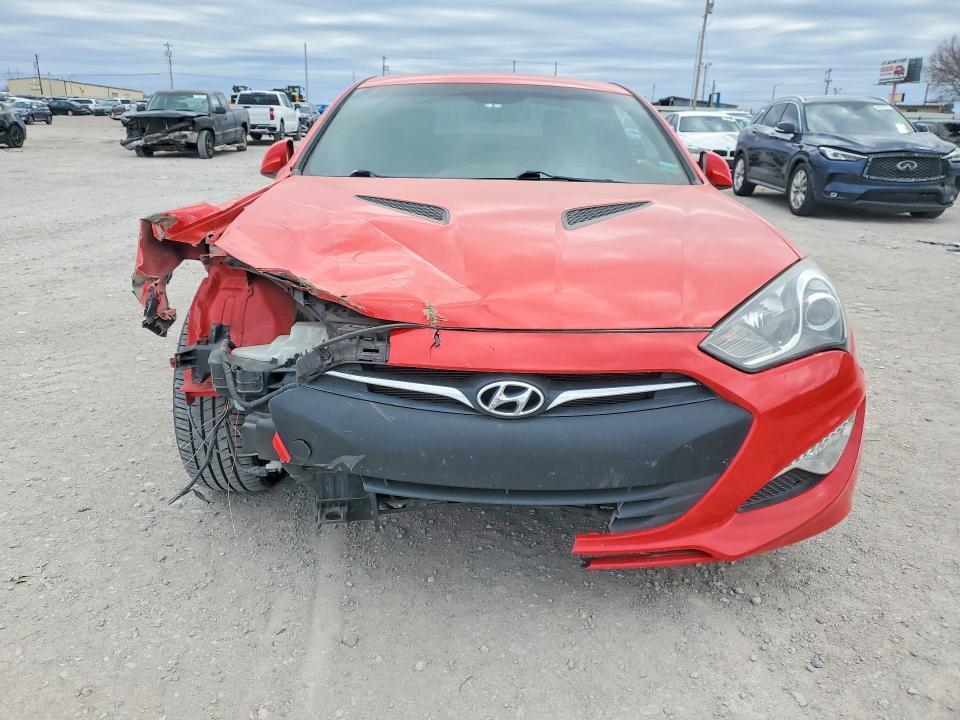 2013 Hyundai Genesis Coupe 3.8 Track