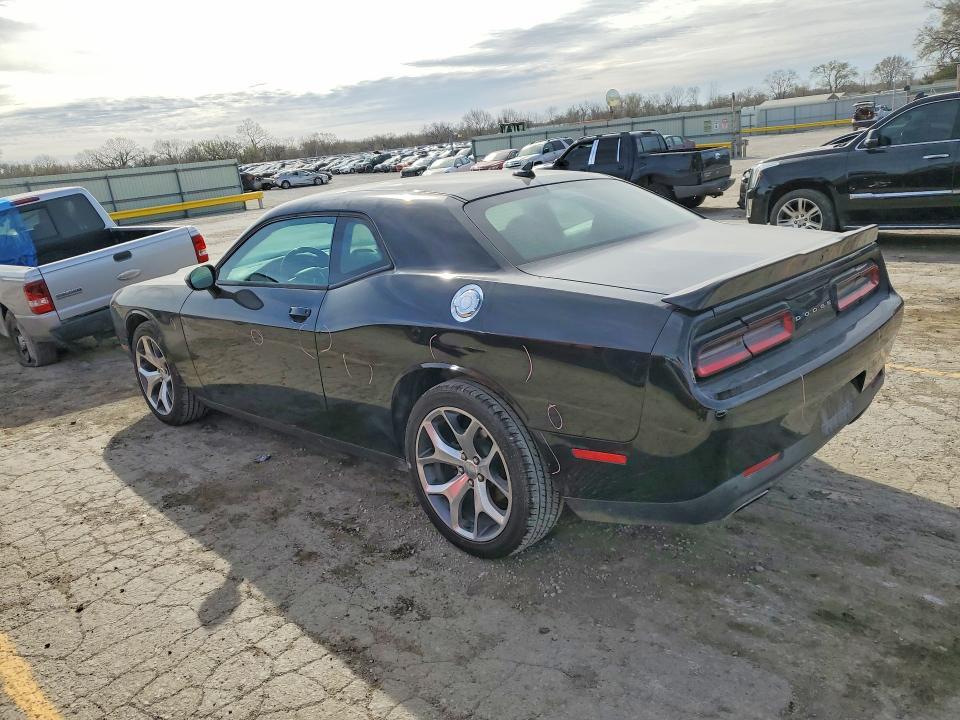 2016 Dodge Challenger sxt