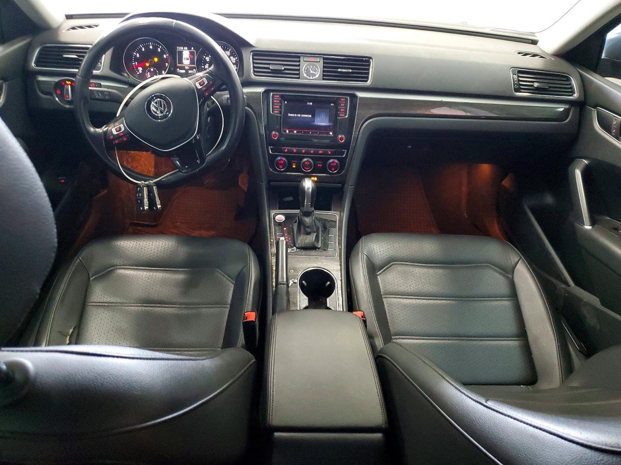 2017 Volkswagen Passat se