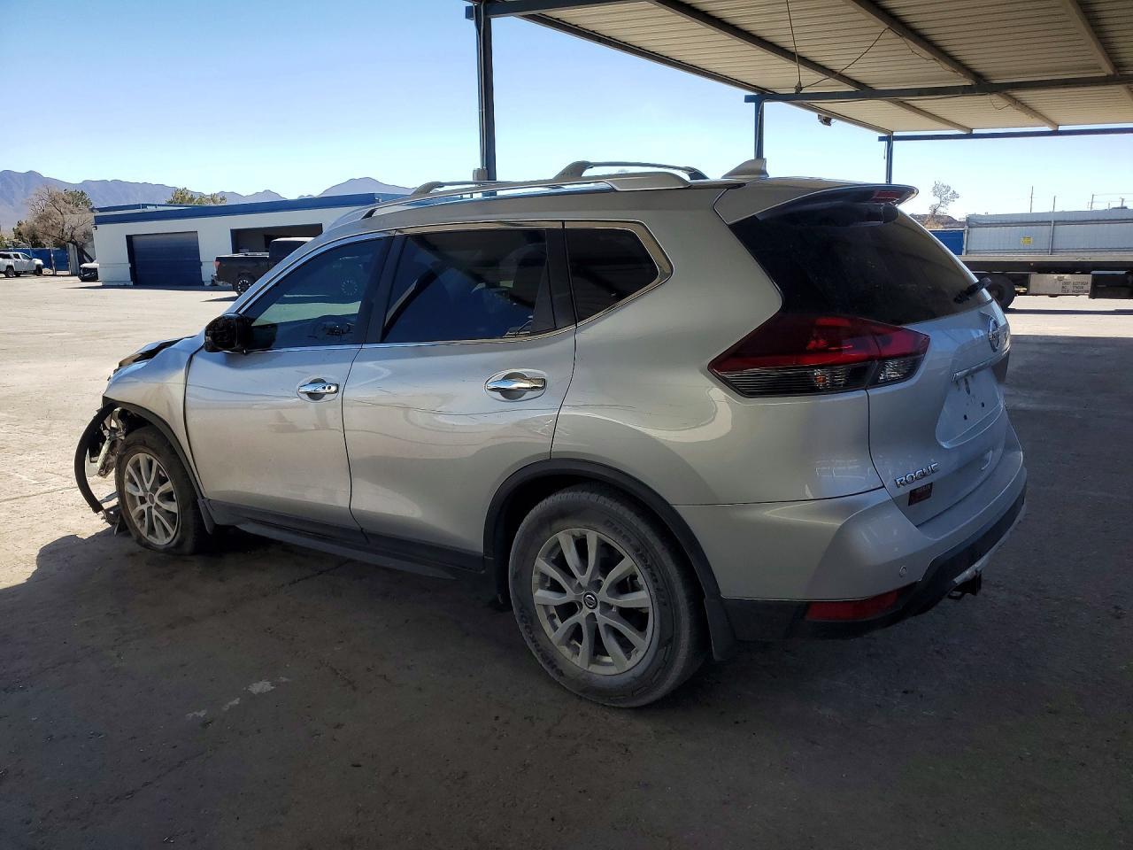 2019 Nissan Rogue sv