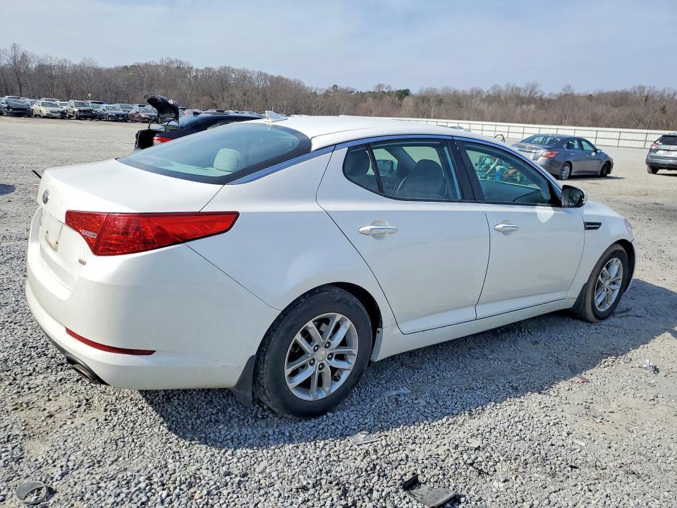 2013 KIA Optima lx