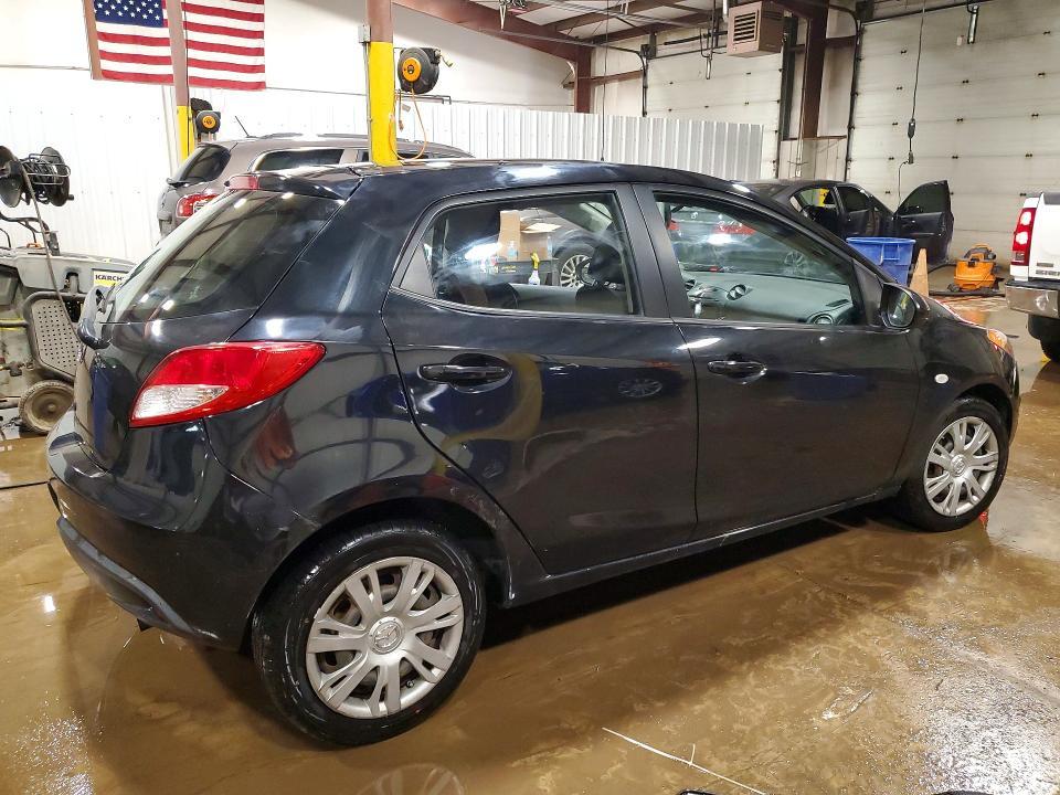 2014 Mazda 2 Sport