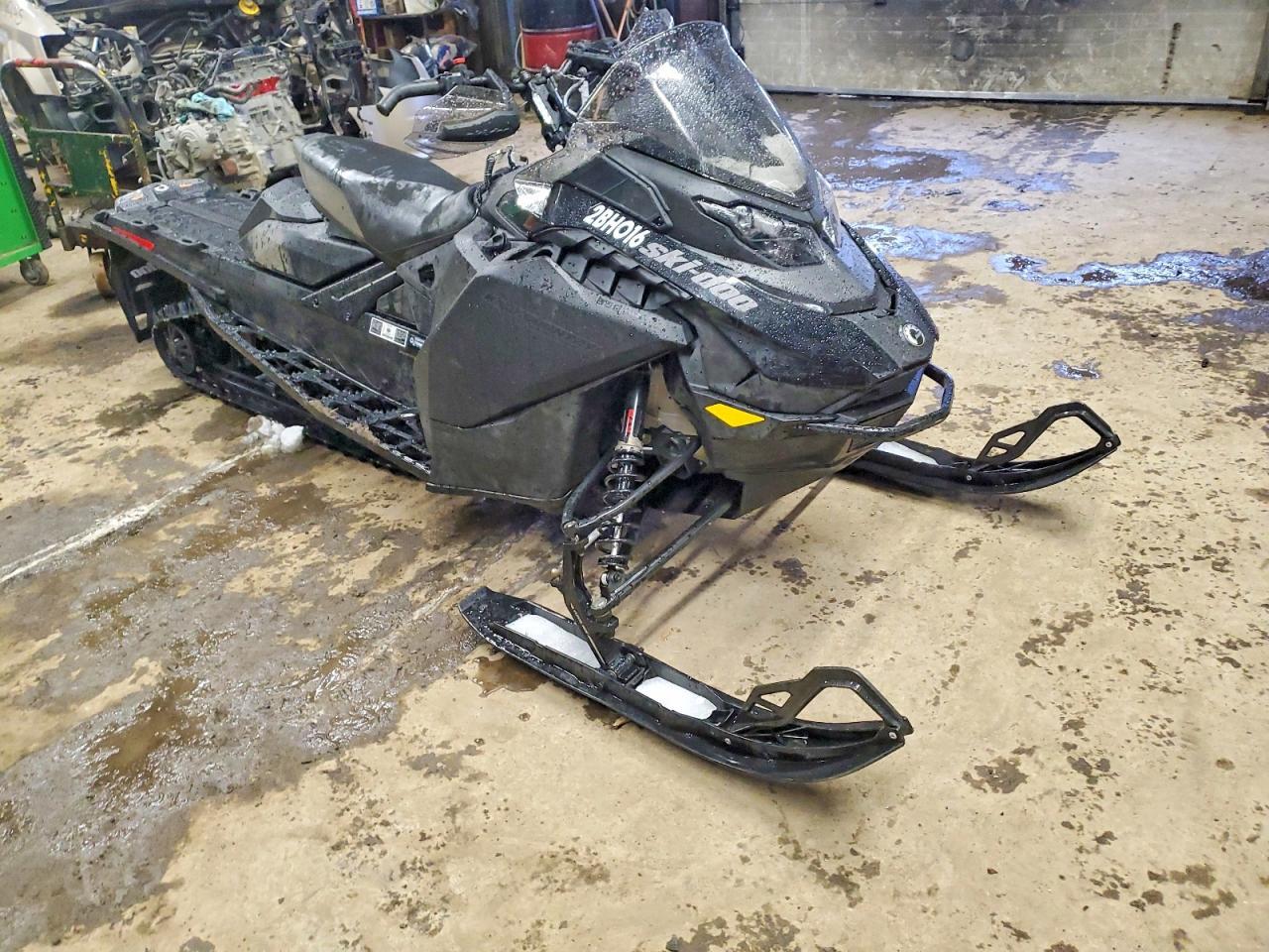 2026 Skidoo 2026 SKI-DOO Backcountry Adren 8