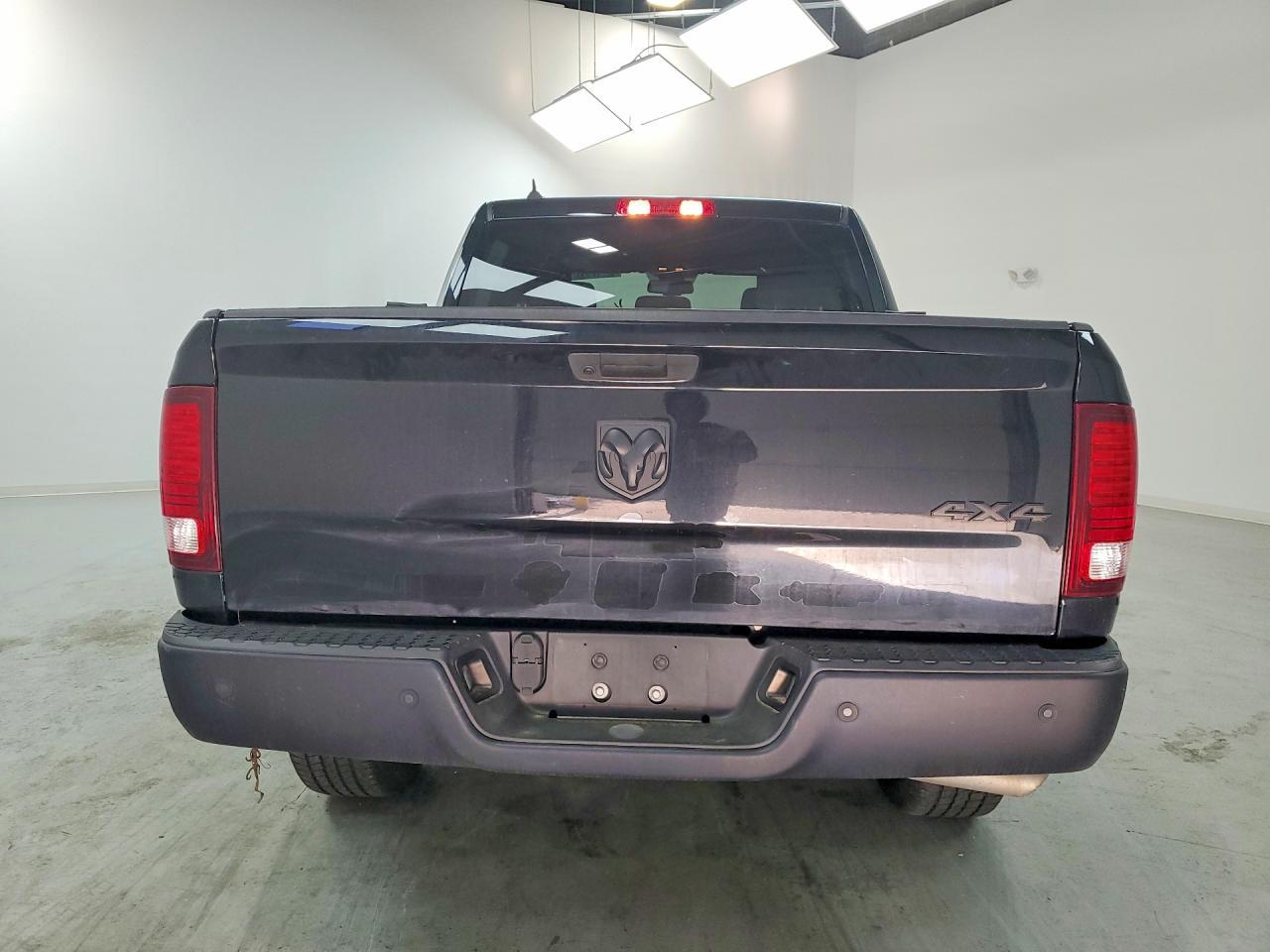 2022 Dodge RAM 1500 Classic SLT