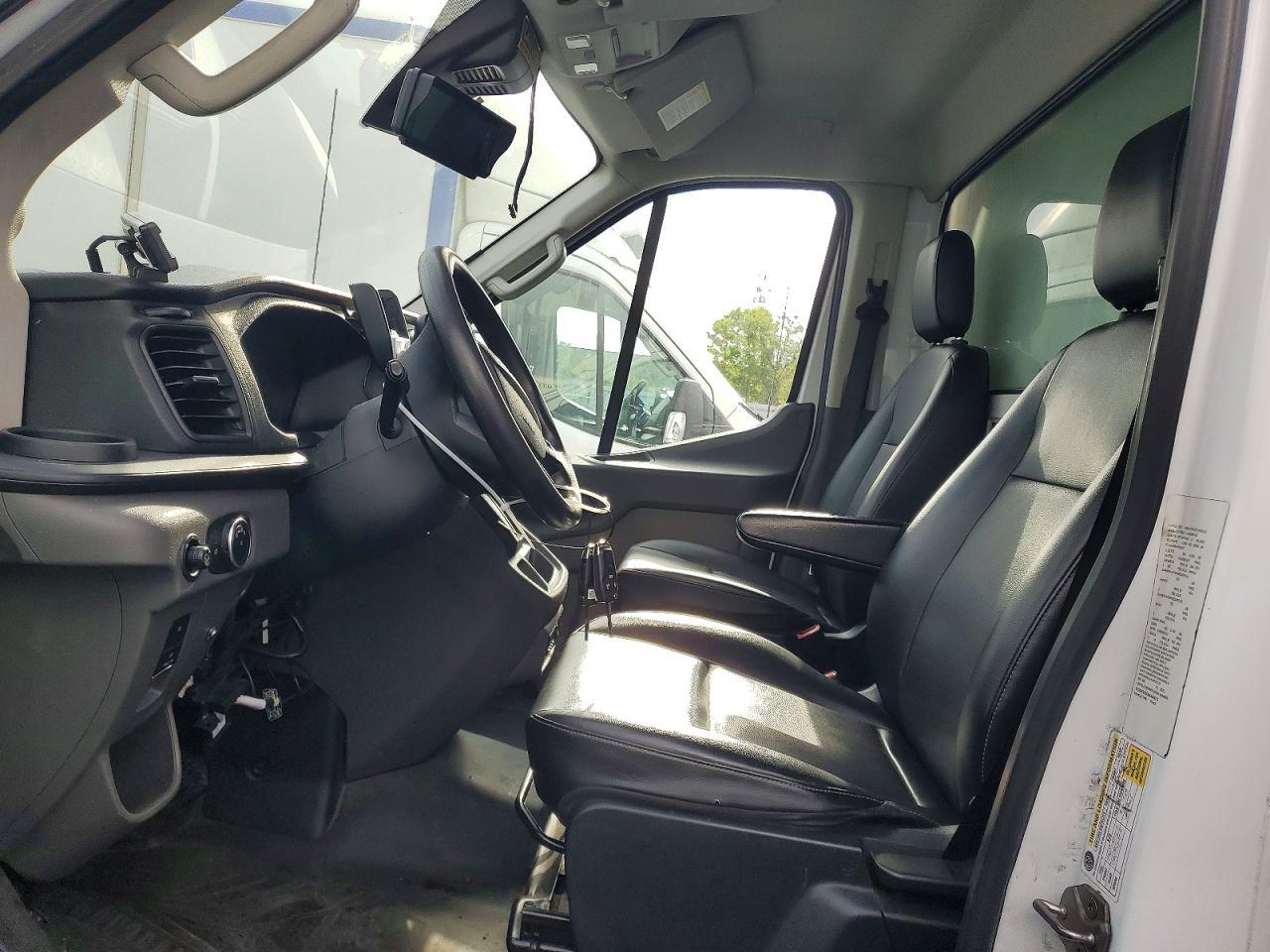 2021 Ford Transit Delivery Truck