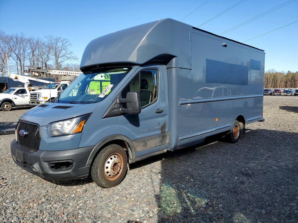 2021 Ford Transit Delivery Truck