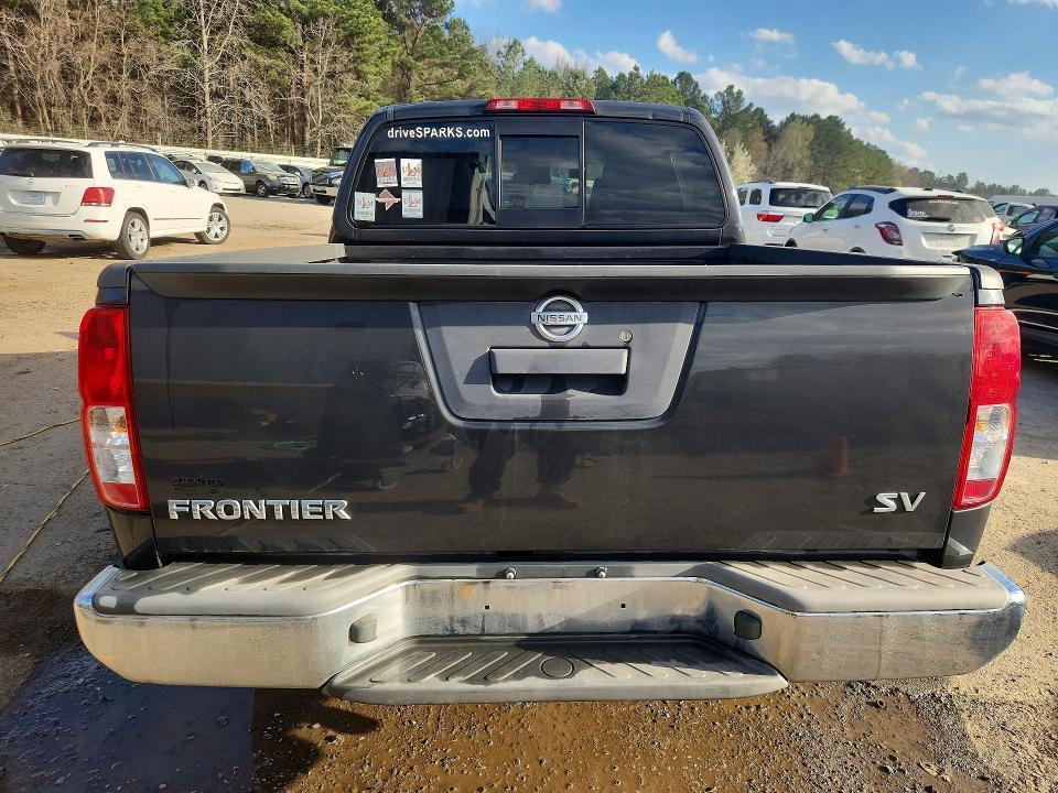 2015 Nissan Frontier sv
