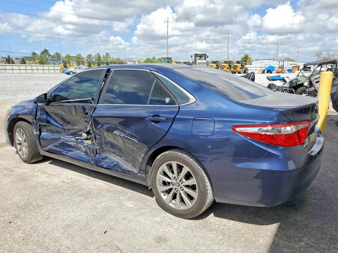 2015 Toyota Camry xle