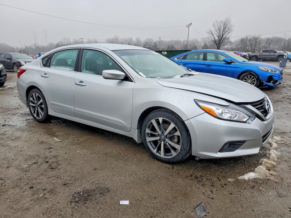 2016 Nissan Altima 2.5 sr