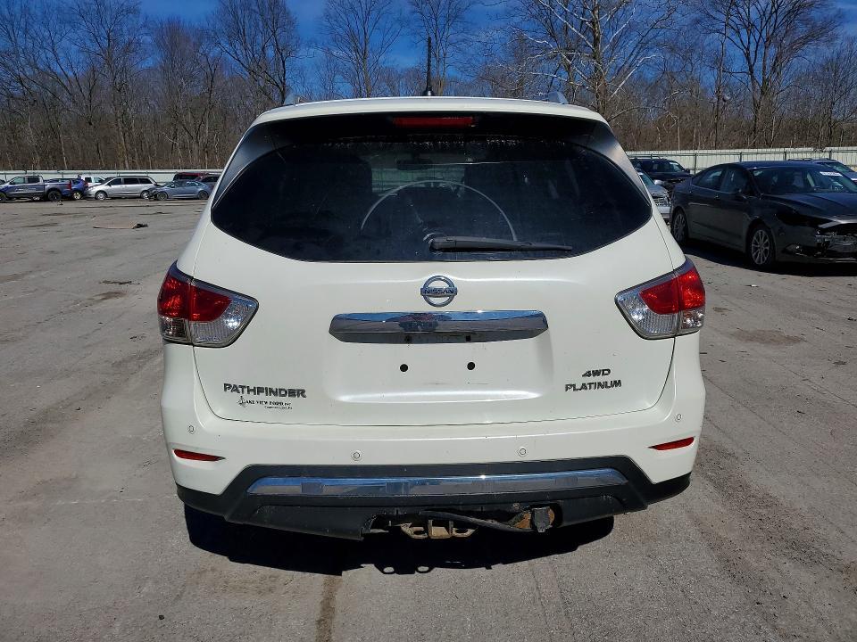 2015 Nissan Pathfinder s