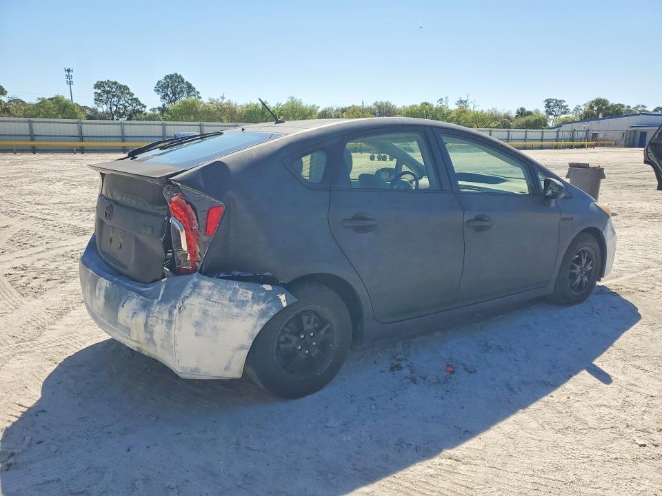 2013 Toyota Prius two