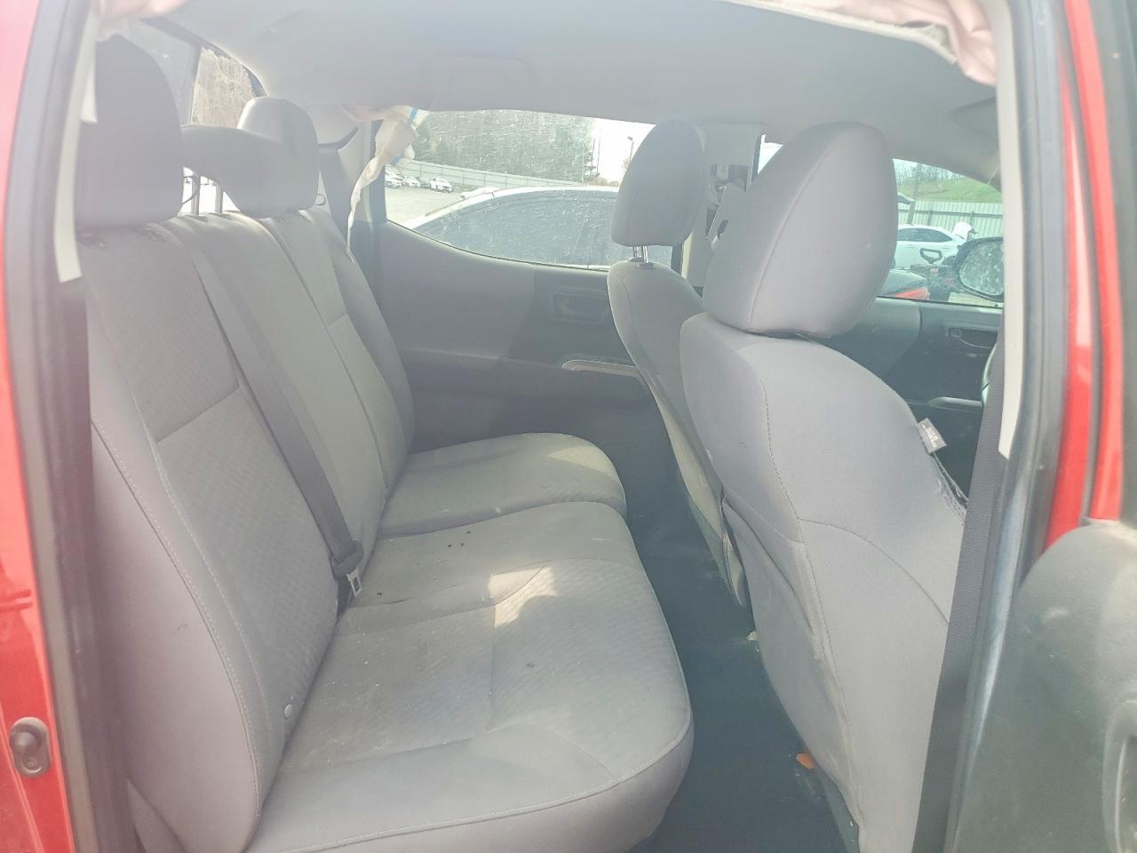 2022 Toyota Tacoma SR5 V6