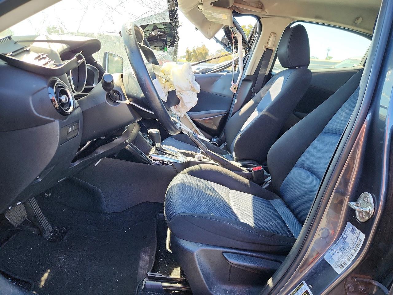 2018 Toyota Yaris ia Base