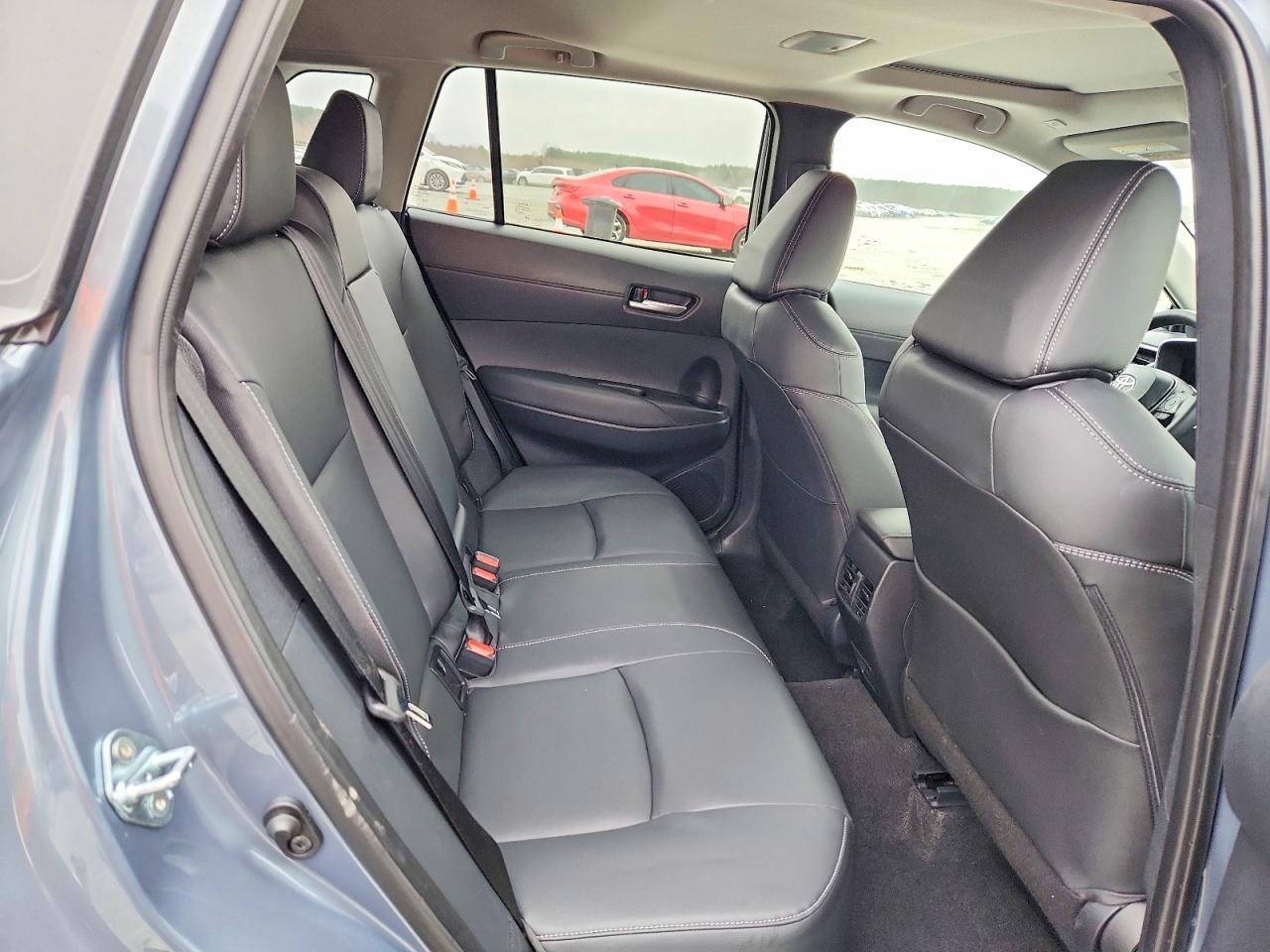 2025 Toyota Corolla Cross xle