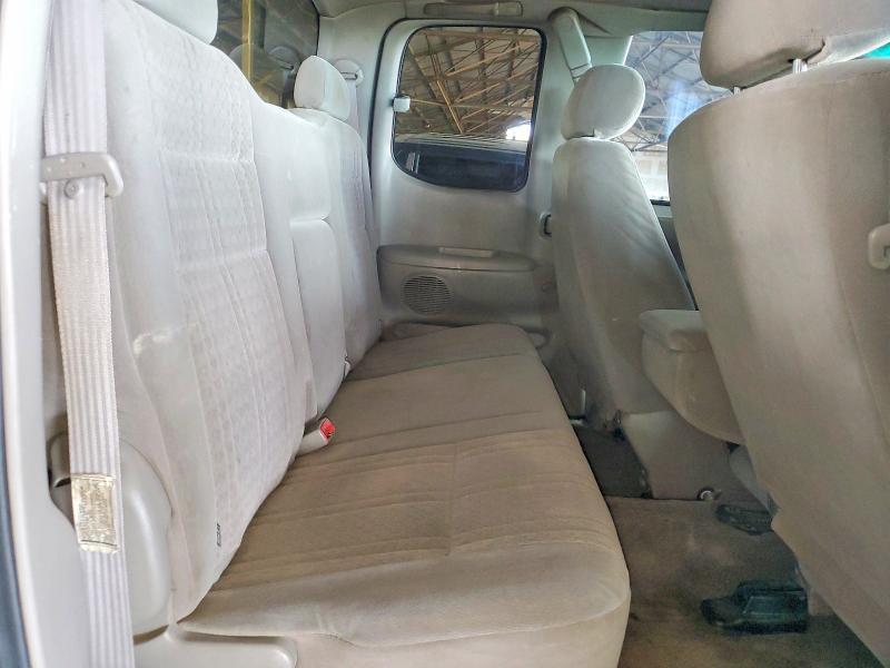 2004 Toyota Tundra SR5