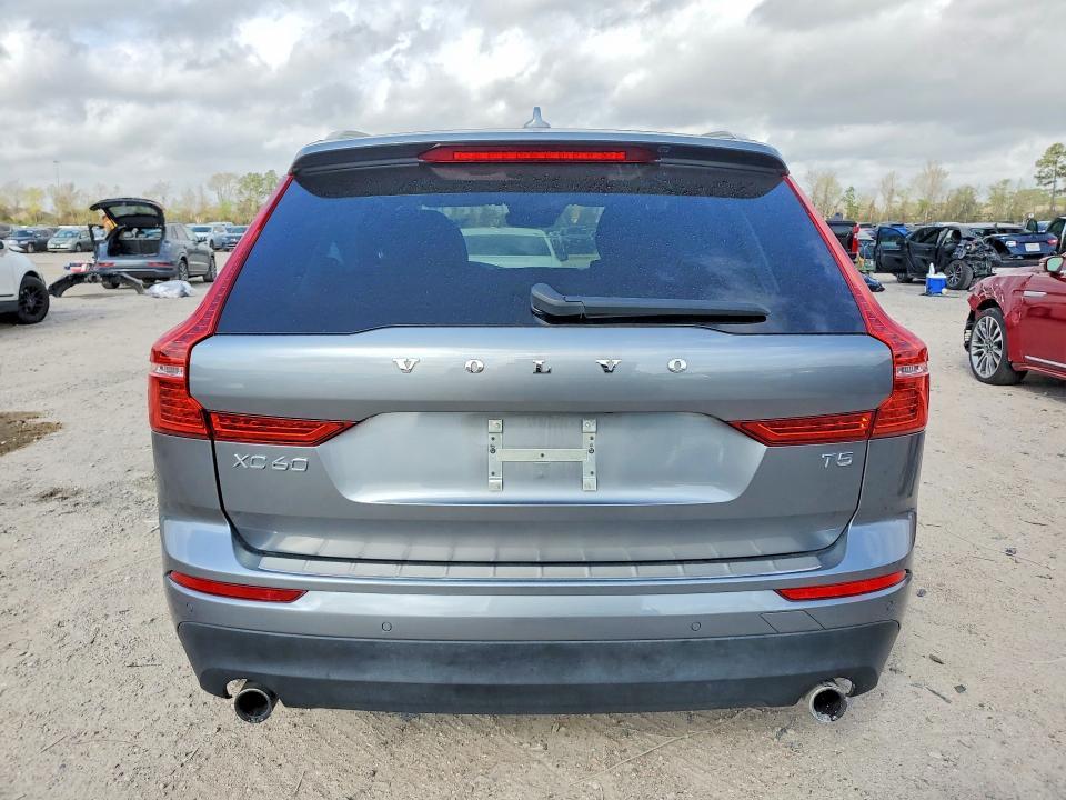 2020 Volvo Xc60 T5 Momentum