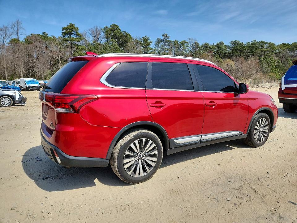 2020 Mitsubishi Outlander se