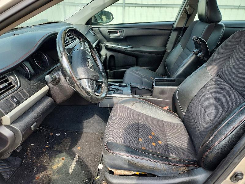 2016 Toyota Camry se