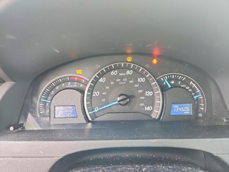 2013 Toyota Camry le