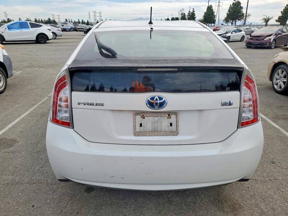 2013 Toyota Prius two