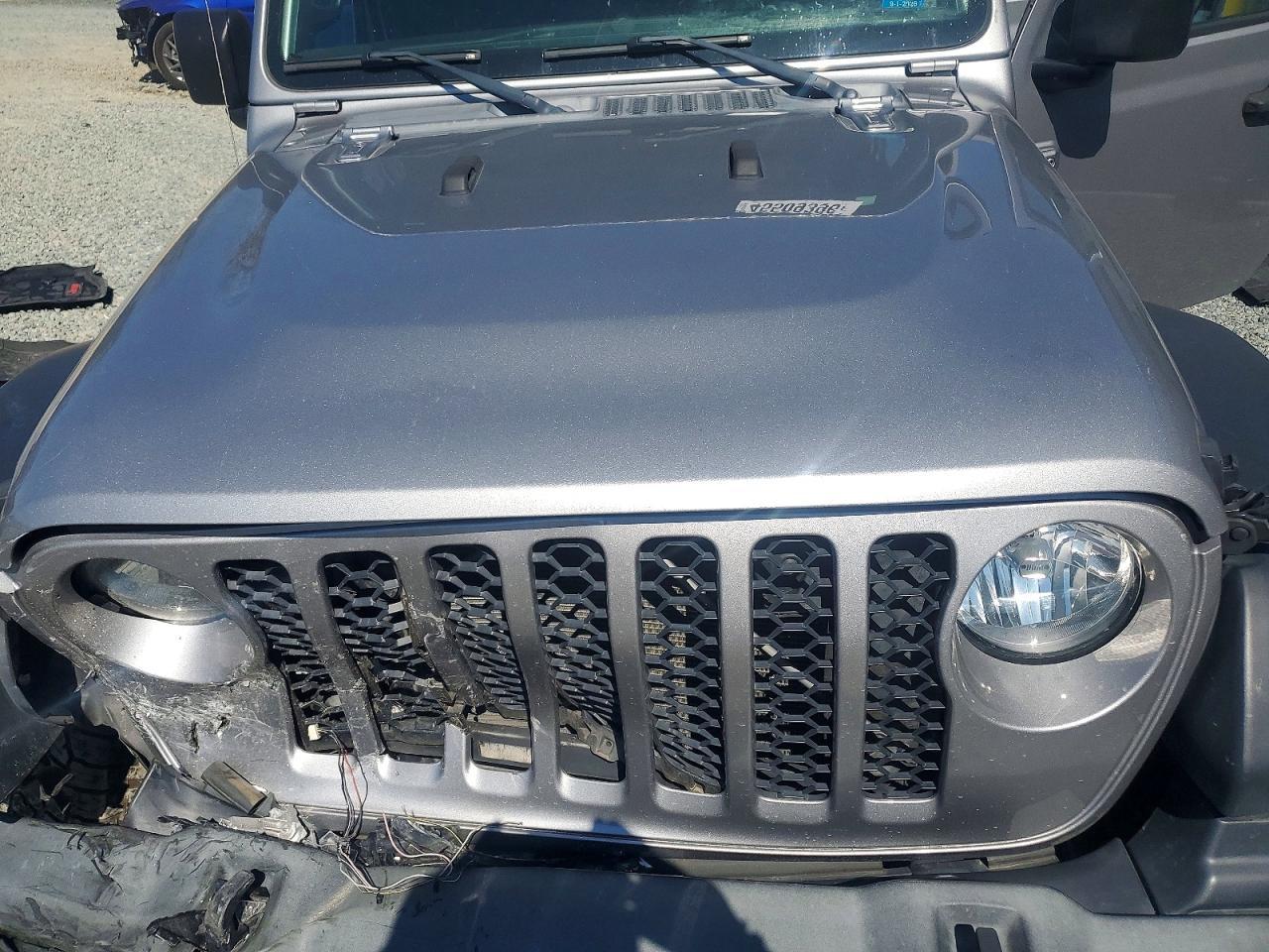 2020 Jeep Gladiator Sport