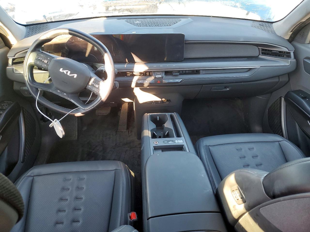 2024 KIA EV9 Wind