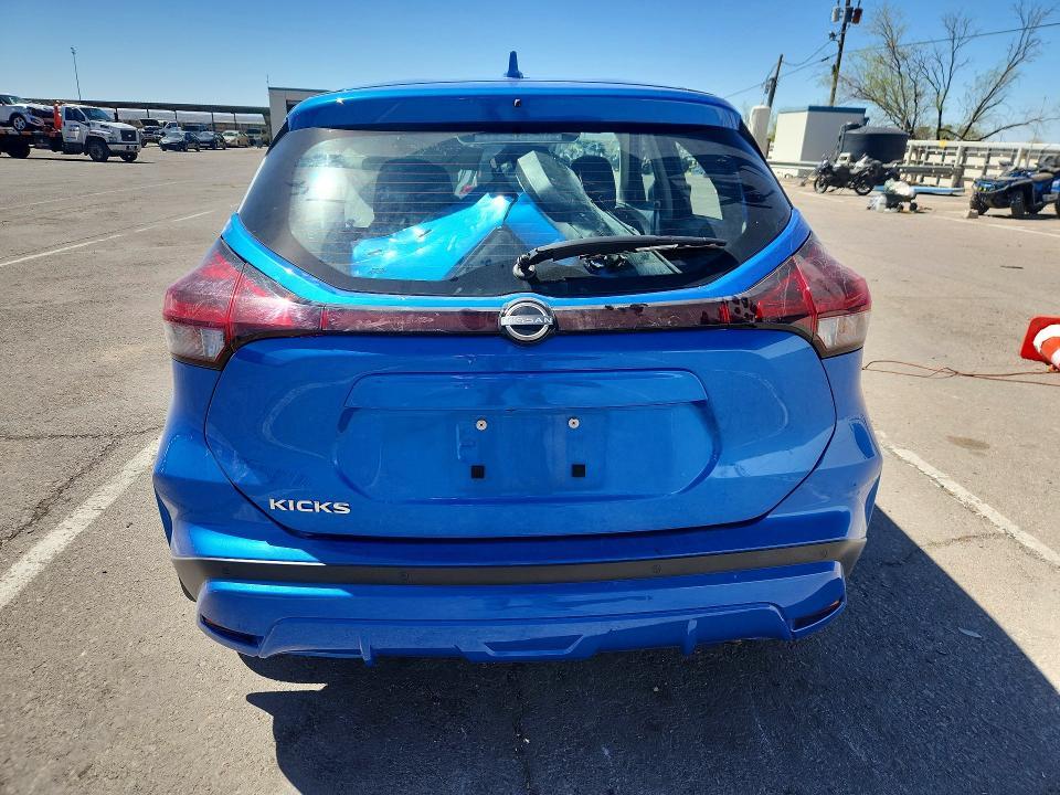 2025 Nissan Kicks Play s