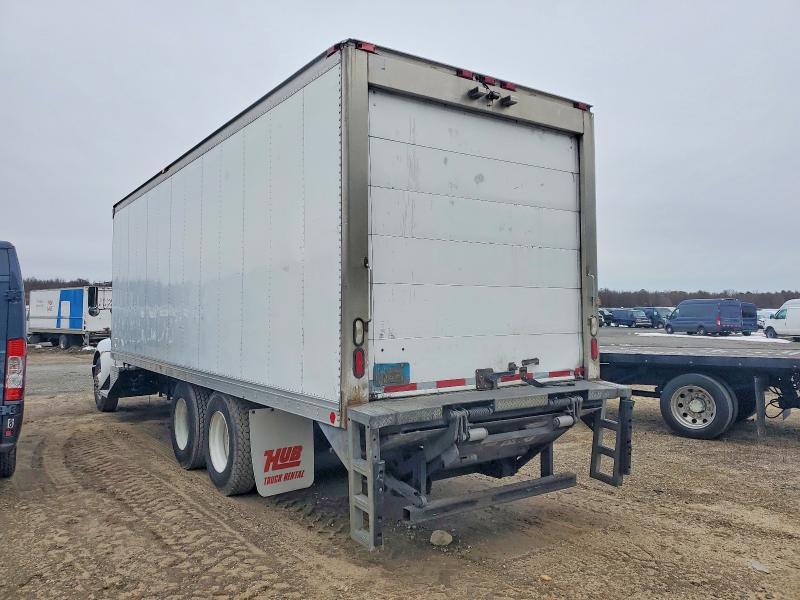 2017 Kenworth T330 box Truck