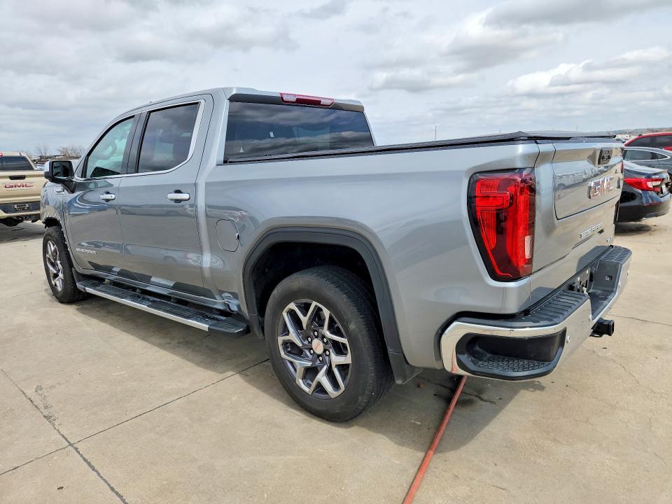 2025 GMC Sierra C1500 SLT