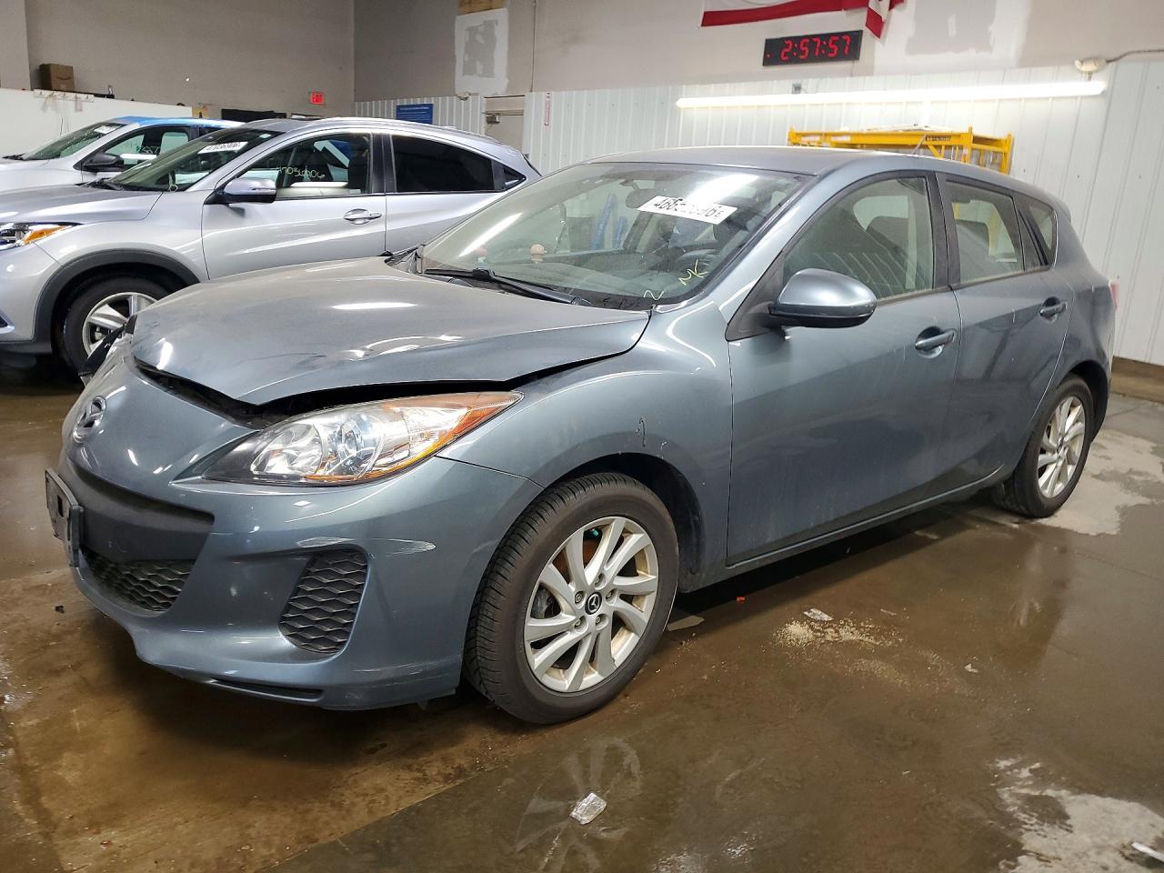 2013 Mazda 3 I