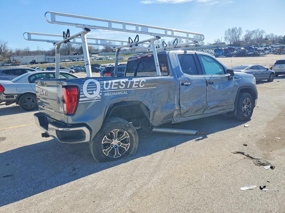 2022 GMC Sierra Limited K1500 SLE